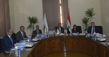 لجنة قيادات جامعة بنها تستقبل المتقدمين للوظائف القيادية
