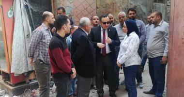 محافظ الإسكندرية يتابع  الحالة الفنية للعقار المائل بالورديان