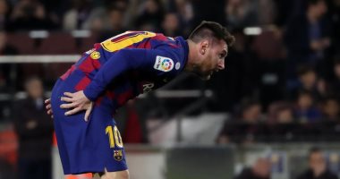 ميسي يشارك مصاباً فى مباراة برشلونة ضد سيلتا فيجو.. فيديو 
