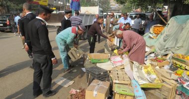 أمن القاهرة ينفذ 305 إزالة وضبط 100 مخالفة شروط التراخيص بـ 7 مناطق ..صور