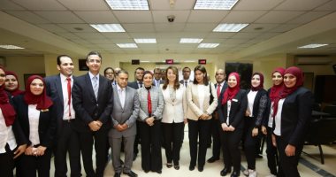 وزيرة التضامن الاجتماعى تطلق موقعا إلكترونيا لبنك ناصر