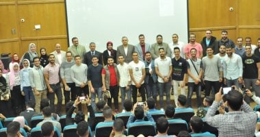 صور.. رئيس جامعة كفر الشيخ يعتمد تشكيل مجلس اتحاد طلاب الجامعة