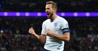 هارى كين يحتفل بالكريسماس بعد فوز توتنهام على برايتون بالدورى الإنجليزى