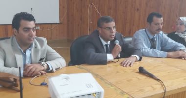 صور..  224 طالبا يدلون بأصواتهم فى انتخابات اتحاد الطلاب بجامعة القناة