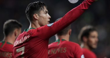 رونالدو يسجل "هاتريك" فى شباك ليتوانيا ويعزز تقدم البرتغال بسداسية