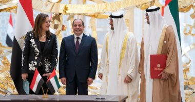 جولة تفقدية للرئيس السيسي والشيخ محمد بن زايد بمعرض أبو ظبى الدولى للبترول