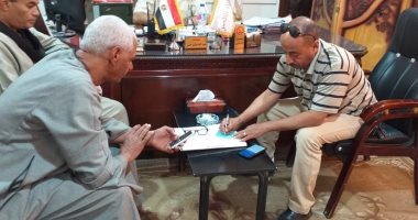 رئيس مدينة أرمنت: إصلاح هبوط مطابق الصرف الصحى بشارع الزلفى الأسبوع المقبل