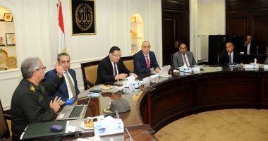 وزير الإسكان:محور المحمودية يغير الوجه الحضارى للإسكندرية ويرفع قيمة الأراضى