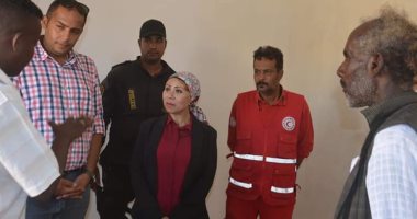 نائب محافظ البحر الأحمر تسلم 34 وحدة سكنية لمتضررى الأمطار والسيول بحلايب.. صور