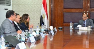 صور.. التنمية المحلية تبحث مع البنك الدولى زيادة محافظات برنامج تنمية الصعيد