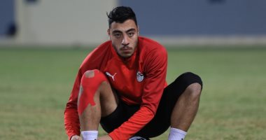 صور.. أكرم توفيق جاهز لقيادة وسط المنتخب الأولمبى أمام جنوب أفريقيا 