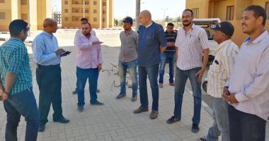 رئيس مدينة الطود ومدير المشروعات بالأقصر يتفقدان شقق الإسكان الإجتماعى 