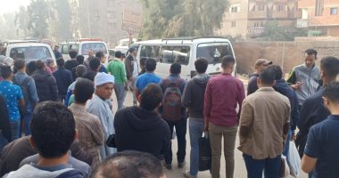 أهالى الهرم يطالبون بتوفير وسائل مواصلات للتجمع الخامس 