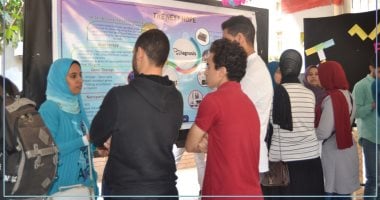 طلاب "صيدلة طنطا" يحاربون السرطان ونجحوا فى توعية 40 ألف مواطن فى 4 سنوات