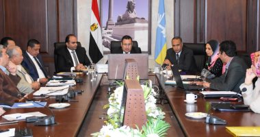 محافظ الإسكندرية: إلغاء رخصة أى منشأة تطبق ضريبة القيمة المضافة دون أن تكون مسجلة بها