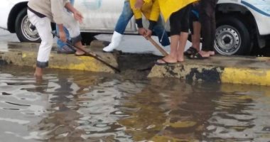 سقوط أمطار غزيرة على أنحاء متفرقة بمدينة سفاجا
