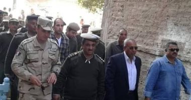 صور .. أهالى المنيا يشيعون جثمان الشهيد محمد محمود بملوى