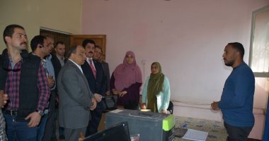 وزير التنمية المحلية يكشف التقصير فى تحصيل مستحقات مالية بـ4 ملايين جنيهات