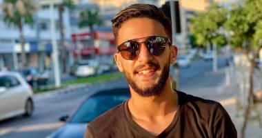 "الشغل مش عيب" .. لاعبون لم يخجلوا من أصلهم .. محمد عبد السلام: والدي حارس عقار.. حسين الشحات: اشتغلت في بنزيمة وكنت بنام على الأرض.. قفشة وسر لقبه وعمل والدته فى بيع "الفراخ".. عمرو زكى "بياع أنابيب"