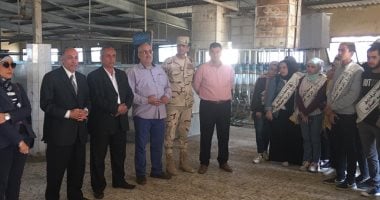 طلاب طب بيطرى وزراعة الزقازيق يزورون المفرخ السمكى بالعباسة