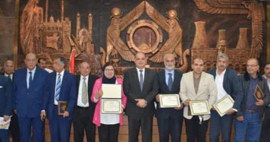 محافظ الغربية يكرم 19 جمعية أهلية لتميزهم فى العمل الخيرى والمجتمعى