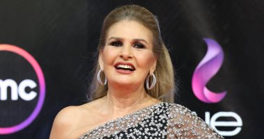 بسبب "دهب عيرة" سامح عبد العزيز يجتمع بـ يسرا 