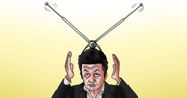 "بيقولك مقاول حب يعمل ثورة معرفش يشطبها".. المصريون يصدرون "الطرشة القاضية" للكومبارس الهارب محمد على ويودعون صفحته قبل إغلاقها فى التعليقات "بالقباقيب".. صور