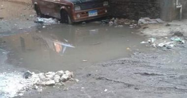 شكوى من سوء الصرف الصحى فى شارع الإخلاص بالمنيب