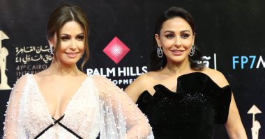 الأبيض VS الأسود على السجادة الحمراء.. ميس ومي عكس بعض وخالد الصاوى يجمع بينهما
