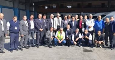 رئيس شركة الخدمات الأرضية يتابع أعمال التطوير بمحطة مطار برج العرب