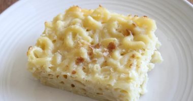 أكلة عالسريع.. طريقة عمل المكرونة بالجبنة فى نص ساعة