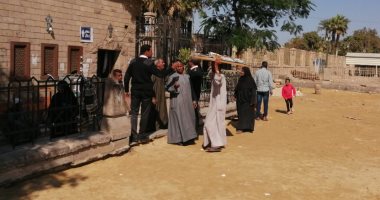 حملة للقضاء على ظاهرة انتشار الباعة الجائلين بالأقصر