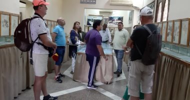 الحديقة النباتية بأسوان تستقبل وفد لجنة التعليم بالاتحاد الأوروبى.. صور