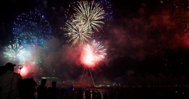 دبى تتزين للاحتفاء باليوم الوطنى الـ48