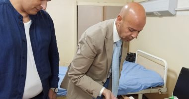 وكيل صحة الشرقية يزور مصابى حادث سير بمستشفى الأحرار