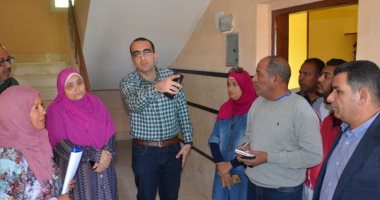  صور .. نائب محافظ الإسماعيلية يتفقد مشروعات الإسكان الإجتماعى بقريتي البياضية والرياح بالقنطرة غرب