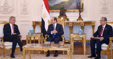 السيسي: "سيمنز" شريك مهم لمصر ونتطلع لاستمرار وتطوير الشراكة القائمة