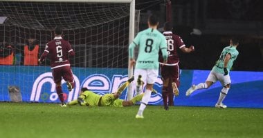 إنتر ميلان يواصل ملاحقة يوفنتوس بثلاثية فى تورينو بالدوري الإيطالي.. فيديو