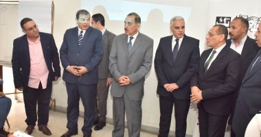 محافظ أسيوط يفتتح البرنامج التدريبي الأول للتسويق الالكترونى والشمول المالى للسيدات والفتيات 