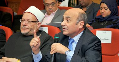 وزير شئون مجلس النواب: تشكيل وعى المواطن أمر ضرورى لمحاور مؤتمر الشأن العام