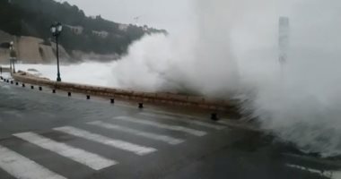 صور.. 4 قتلى فى سيول عارمة جنوب شرق فرنسا