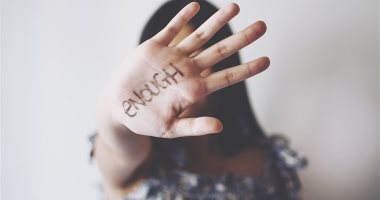 اليوم العالمى للعنف ضد المرأة.. كيف يؤثر العنف على صحتك الجسدية والنفسية؟