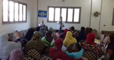 صور.. الكشف على 2035 حالة فى قافلة طبية مجانية بالقليوبية