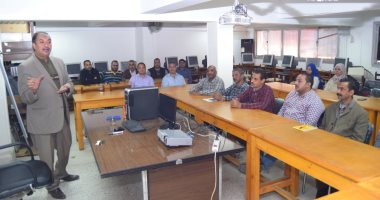 السلامة والصحة المهنية دورة تدريبية للعاملين بجامعة سوهاج