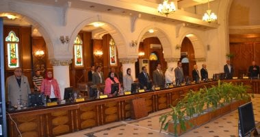 صور.. تعرف على قرارات اجتماع مجلس شئون التعليم والطلاب بجامعة الإسكندرية