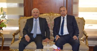 رئيس النيابة الإدارية يستقبل رئيس مجلس القضاء الأعلى بمقر الهيئة