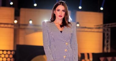 درة تخطف الأنظار بثوب كلاسيكى من بالمان فى مهرجان القاهرة السينمائى .. صور