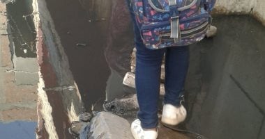 قارئ يشكو غرق شوارع قرية قراقص بمحافظة البحيرة بمياه الصرف الصحى