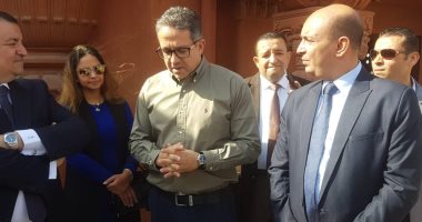 وفد برلمانى برئاسة أسامة هيكل يتفقد قصر البارون برفقة وزير الآثار.. صور