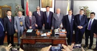 صور.. وفد قضائى صينى يتفقد محكمة الاستئناف والأسرة بالإسكندرية